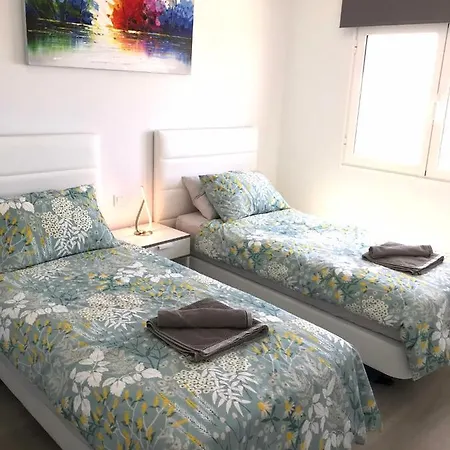 Apartment Stunning 1 Bed Apt Atlantic View With Air Con & Free Wifi